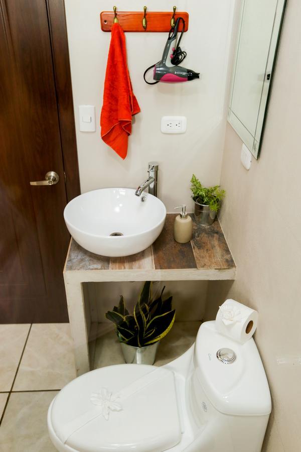Apartamento Lantana ,Monteverde Con Aire Acondicionado Y Lavanderia Zewnętrze zdjęcie